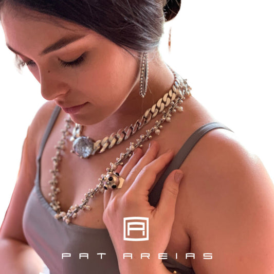 Pat Areias Sterling Silver Graduated Link Necklace N777