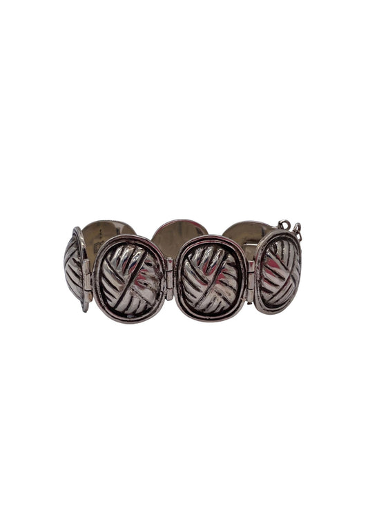 Hoja Hinged Bracelet