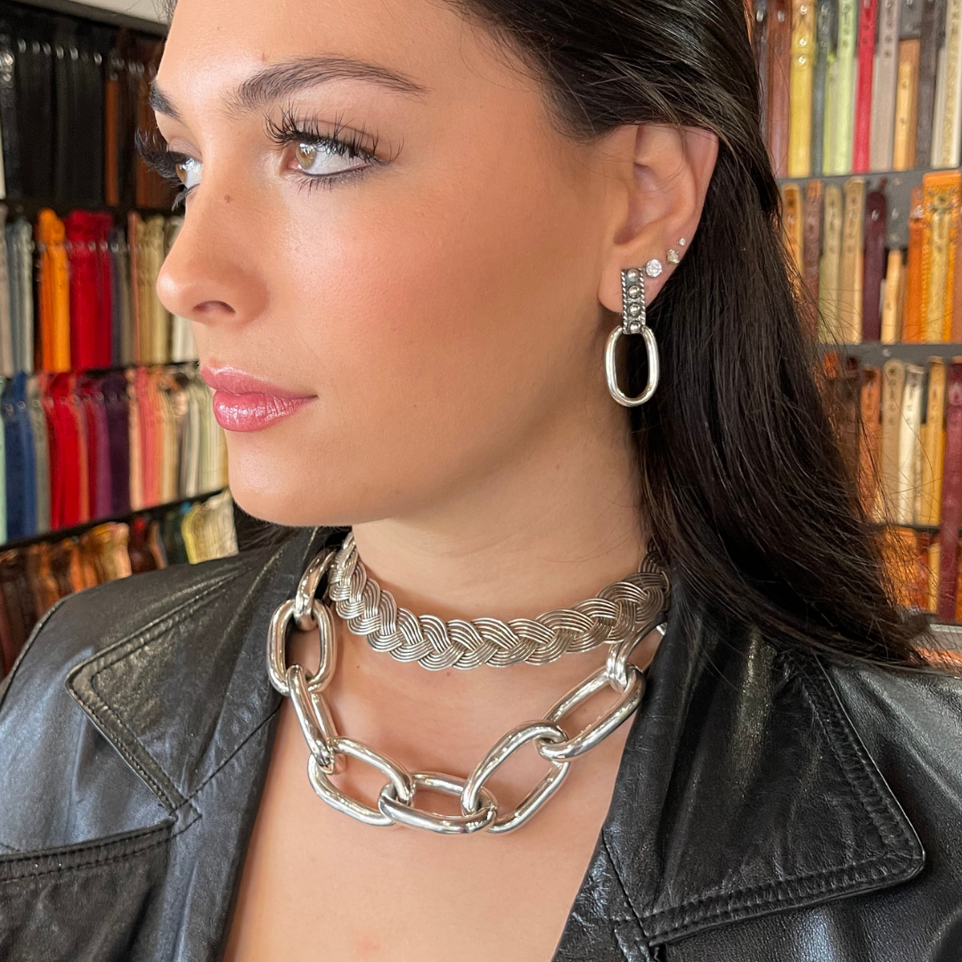 Classic Braided Collar