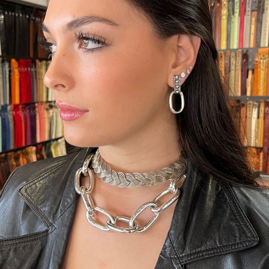 Classic Braided Collar