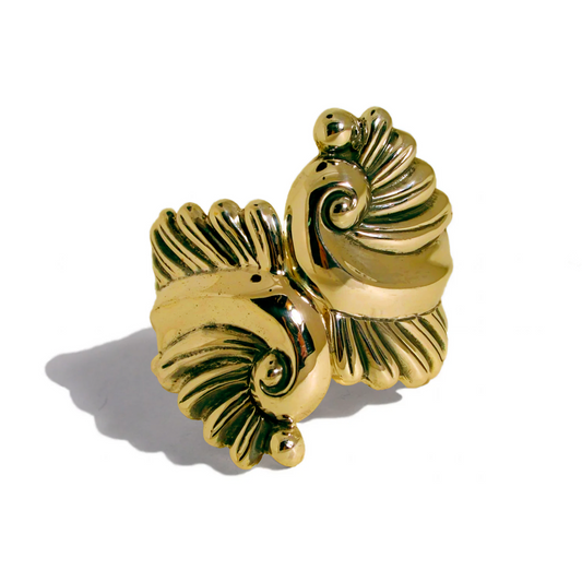 Clamper Leaf Bracelet